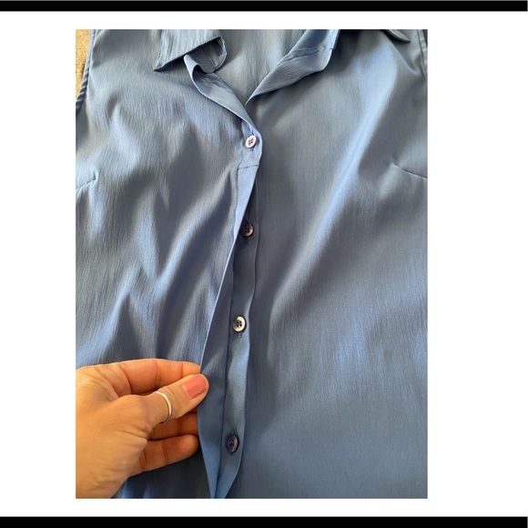 DCC Stretch Sleeveless Blouse - Picture 6 of 6